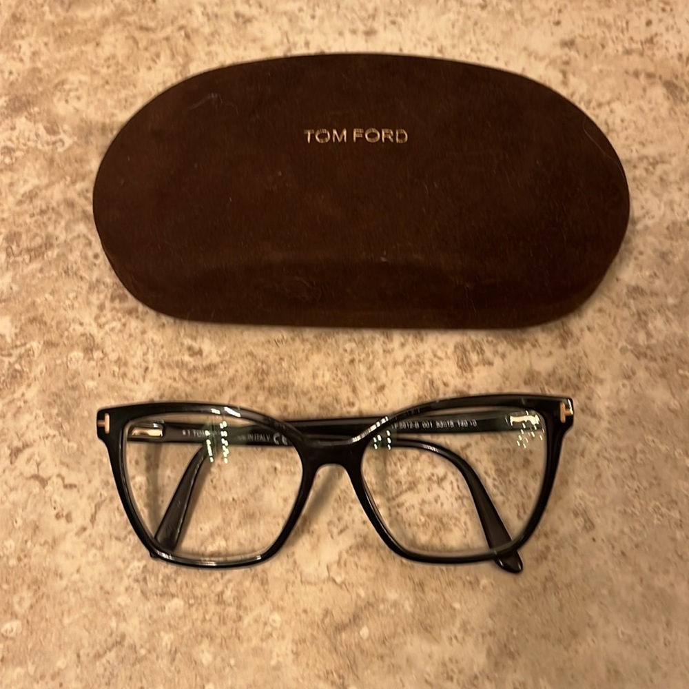 Tom Ford Eyeglasses Frames TF5812-B 001 Shiny Black Cat Eye Full Rim 53-15-140 - Picture 7 of 7